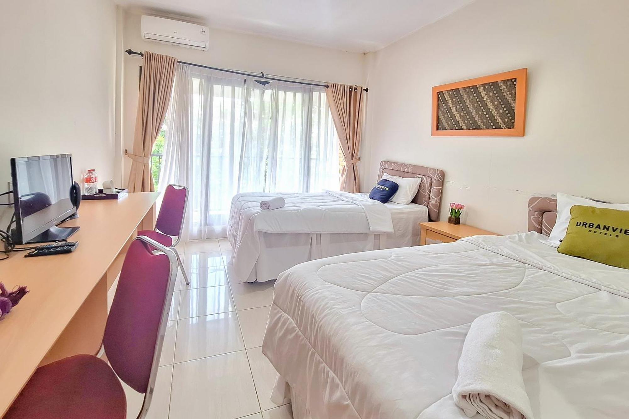 Urbanview Hotel Tridaya Cisarua Puncak Zewnętrze zdjęcie