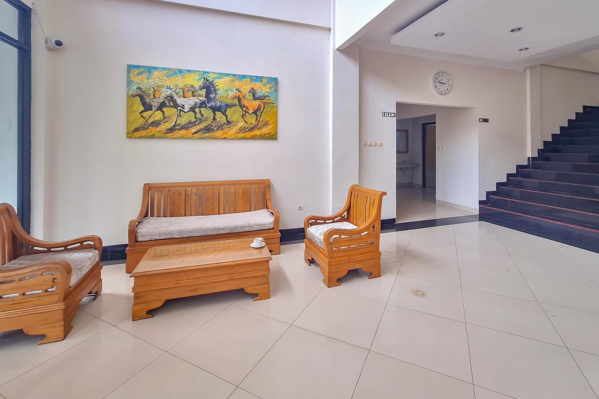 Urbanview Hotel Tridaya Cisarua Puncak Zewnętrze zdjęcie